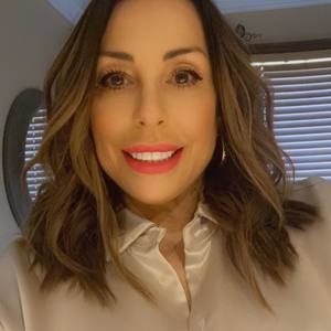 Meet your Posher, Sonya